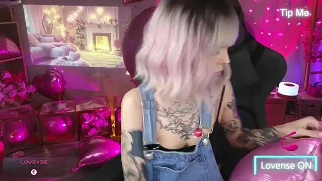 Kerry Kirk online show from February 10, 2026, 9:58 pm