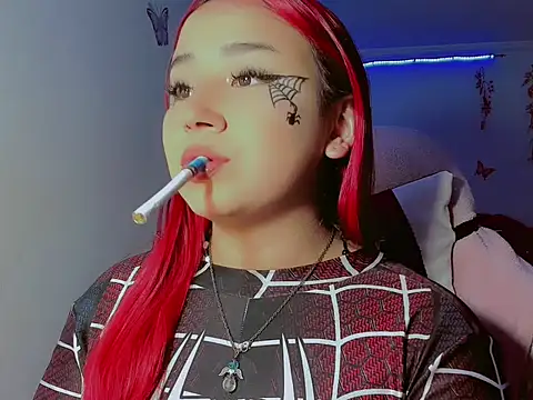 Snapshot of madisonx17 chatting on October 28, 2025, 11:47 pm madisonx17 online show from October 28, 2025, 11:47 pm