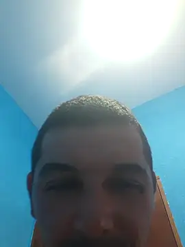 bigruyter online show from October 25, 2025, 6:41 pm