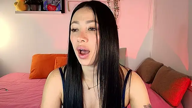 lilyy evanss online show from March 13, 2026, 12:04 am