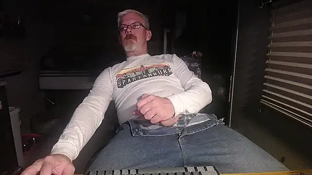 Di9ital069 online show from March 11, 2026, 3:55 am