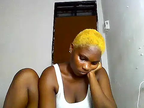 Snapshot of SexyKimberly23 chatting on October 12, 2025, 6:20 pm SexyKimberly23 online show from October 12, 2025, 6:20 pm