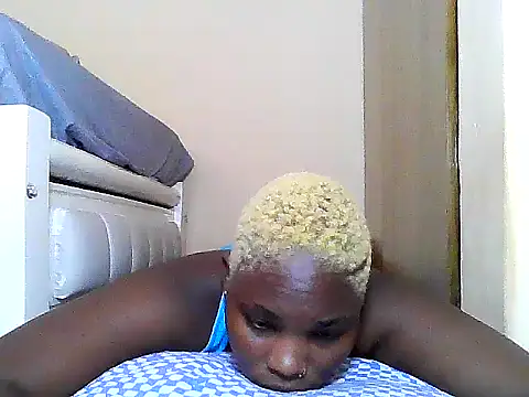 Snapshot of SexyKimberly23 chatting on June 7, 2026, 7:46 am SexyKimberly23 online show from June 7, 2026, 7:46 am