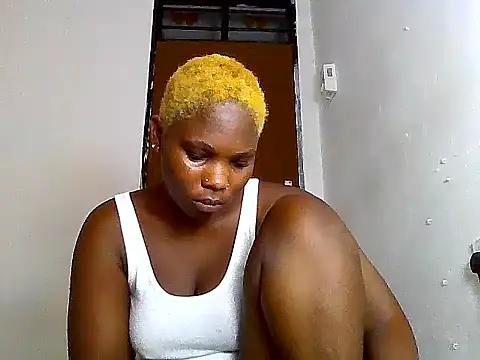 Snapshot of SexyKimberly23 chatting on October 23, 2025, 8:35 am SexyKimberly23 online show from October 23, 2025, 8:35 am