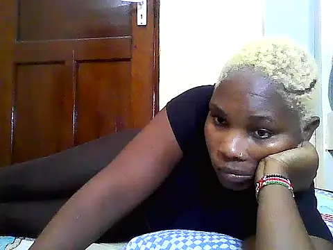 Snapshot of SexyKimberly23 chatting on June 13, 2026, 7:06 am SexyKimberly23 online show from June 13, 2026, 7:06 am