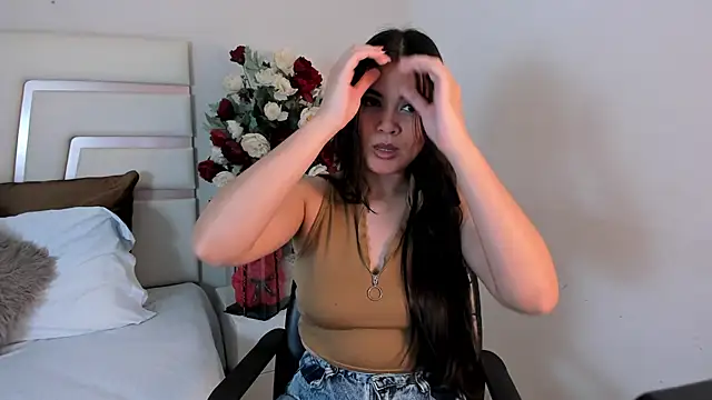 CamilaSofiia online show from February 26, 2025, 8:25 pm