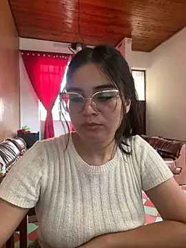 CamilaSofiia online show from March 12, 2026, 9:52 pm