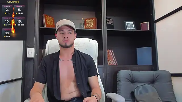 EdwardRoss  online show from March 2, 2025, 1:37 am