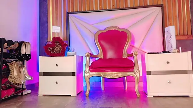 LilyyBigAss online show from April 21, 2026, 11:50 am