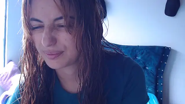 Kate lorens9 online show from May 4, 2026, 2:42 pm