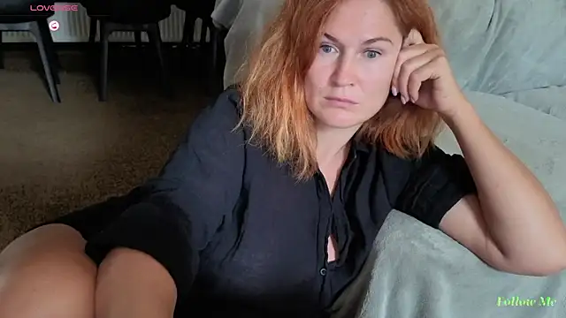 Snapshot of Sheandhim23 chatting on August 3, 2026, 11:49 am Sheandhim23 online show from August 3, 2026, 11:49 am