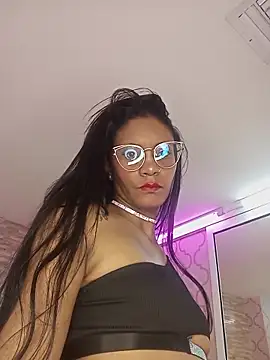 Snapshot of ZoeSmitth chatting on November 28, 2025, 11:54 am ZoeSmitth online show from November 28, 2025, 11:54 am