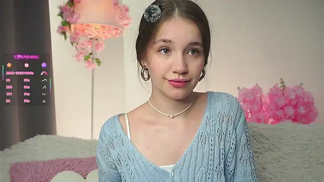 AmiLewis online show from October 9, 2025, 1:17 am