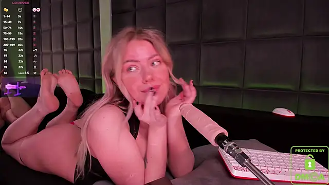 Snapshot of NateHalll chatting on March 12, 2025, 7:46 am NateHalll online show from March 12, 2025, 7:46 am