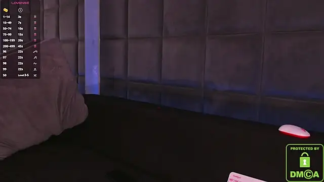 Snapshot of NateHalll chatting on March 13, 2025, 2:33 pm NateHalll online show from March 13, 2025, 2:33 pm