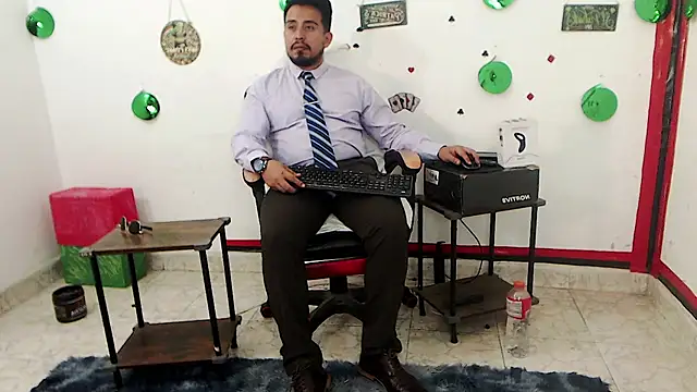 Snapshot of KalethBigDick chatting on July 31, 2026, 5:29 am KalethBigDick online show from July 31, 2026, 5:29 am