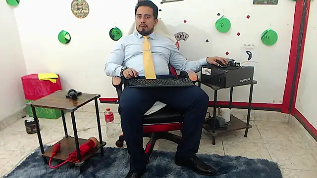 Snapshot of KalethBigDick chatting on May 21, 2026, 6:49 pm KalethBigDick online show from May 21, 2026, 6:49 pm