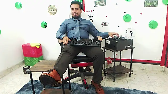 Snapshot of KalethBigDick chatting on June 8, 2026, 12:49 pm KalethBigDick online show from June 8, 2026, 12:49 pm