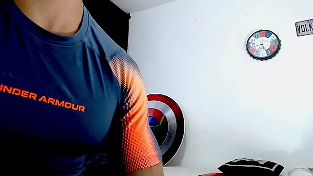Antonywebb94 online show from July 6, 2026, 12:06 am