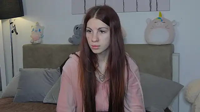 CassKiera online show from October 14, 2025, 5:08 am