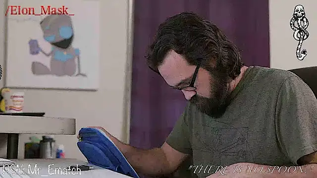 Snapshot of Seraph_De_La_Luna chatting on February 17, 2025, 6:28 pm Seraph De La Luna online show from February 17, 2025, 6:28 pm