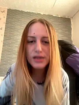 Snapshot of Jamii73 chatting on October 5, 2025, 4:20 pm Jamii73 online show from October 5, 2025, 4:20 pm
