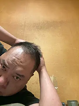 Snapshot of punk0805 chatting on October 10, 2025, 11:00 am punk0805 online show from October 10, 2025, 11:00 am