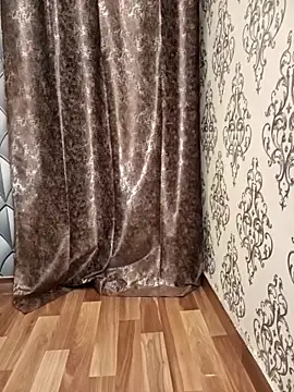 Mishika Gill online show from March 19, 2025, 6:35 am