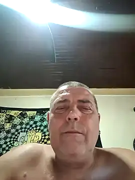 Snapshot of bobosse83 chatting on September 12, 2025, 7:24 pm bobosse83 online show from September 12, 2025, 7:24 pm