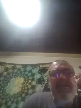 Snapshot of bobosse83 chatting on December 2, 2025, 12:22 am bobosse83 online show from December 2, 2025, 12:22 am