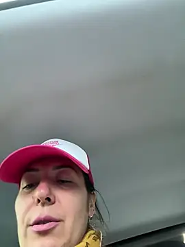 eveangelll online show from April 29, 2026, 4:27 am