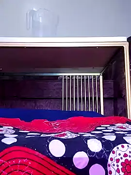 pearl7979 online show from March 4, 2025, 9:00 pm