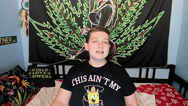 Snapshot of Chloenightmare chatting on December 16, 2025, 11:03 am Chloenightmare online show from December 16, 2025, 11:03 am