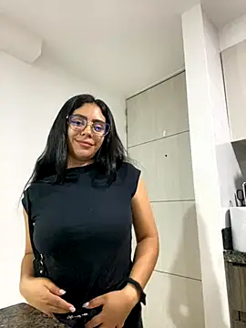 GiiirlPower online show from September 19, 2025, 5:22 am
