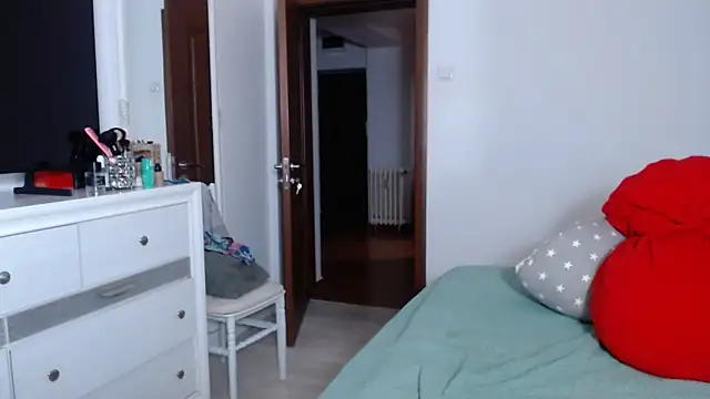 LadyyEvolet online show from March 13, 2026, 4:06 am