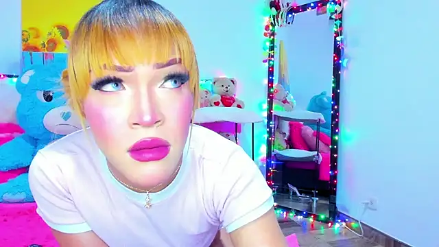 Snapshot of Candy_Candy__ chatting on April 14, 2026, 8:03 pm Candy Candy online show from April 14, 2026, 8:03 pm