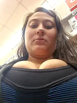 Snapshot of Celeem_ chatting on October 11, 2025, 9:49 pm Celeem online show from October 11, 2025, 9:49 pm