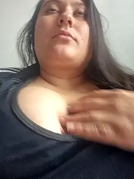 Snapshot of Celeem_ chatting on July 12, 2026, 8:53 pm Celeem online show from July 12, 2026, 8:53 pm