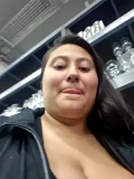Snapshot of Celeem_ chatting on May 8, 2026, 9:18 pm Celeem online show from May 8, 2026, 9:18 pm