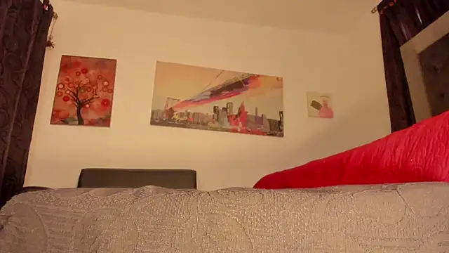 Snapshot of Misstresserotica chatting on March 19, 2026, 8:31 pm Misstresserotica online show from March 19, 2026, 8:31 pm