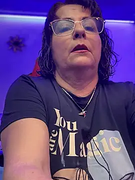 PaulinaSanders X online show from March 5, 2025, 7:17 pm