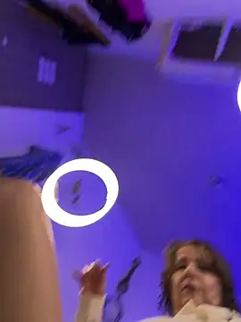 PaulinaSanders X online show from May 7, 2026, 3:33 am