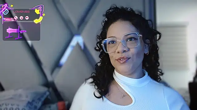 Snapshot of paula_daniela1 chatting on October 11, 2025, 9:27 pm paula daniela1 online show from October 11, 2025, 9:27 pm