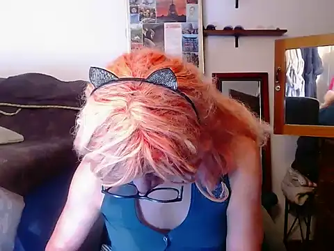 Snapshot of LorenJade chatting on May 10, 2026, 10:30 am LorenJade online show from May 10, 2026, 10:30 am