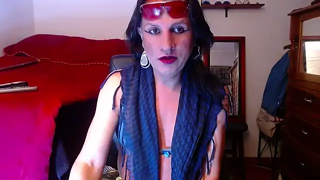 LorenJade online show from July 28, 2026, 8:00 am