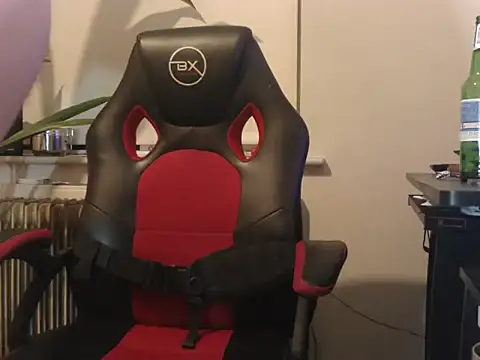 Snapshot of samson2012 chatting on November 14, 2025, 9:07 pm samson2012 online show from November 14, 2025, 9:07 pm