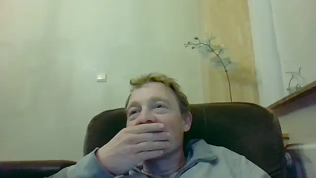 Snapshot of bertolini chatting on March 26, 2026, 10:07 pm bertolini online show from March 26, 2026, 10:07 pm