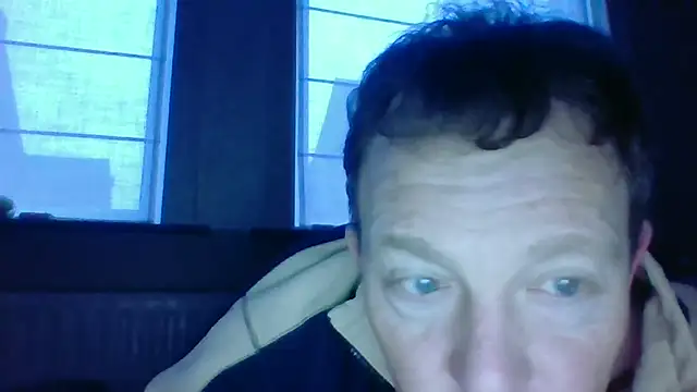 Snapshot of bertolini chatting on February 18, 2026, 5:09 pm bertolini online show from February 18, 2026, 5:09 pm