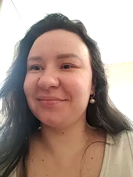 Snapshot of AlexaLexie chatting on October 15, 2025, 8:00 am AlexaLexie online show from October 15, 2025, 8:00 am