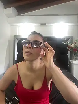 Snapshot of Arianna_Jones1 chatting on June 21, 2026, 8:58 pm Arianna Jones1 online show from June 21, 2026, 8:58 pm